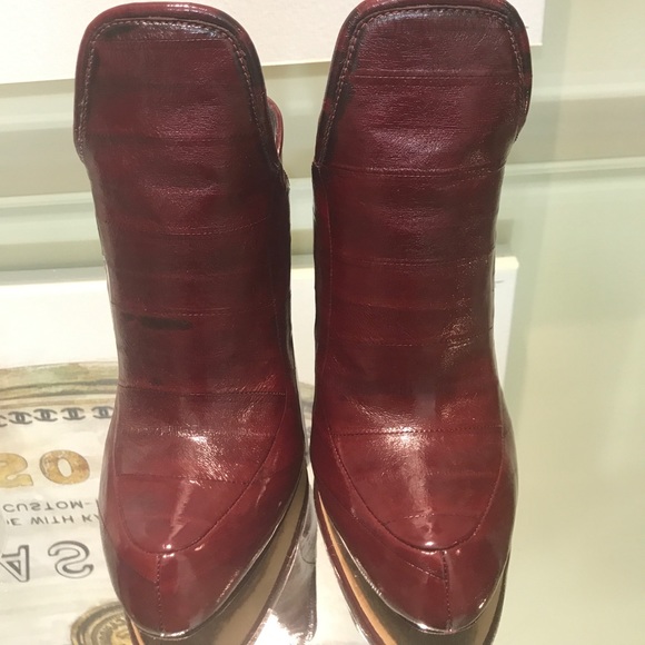 Sold on another platform - Picture 2 of 8